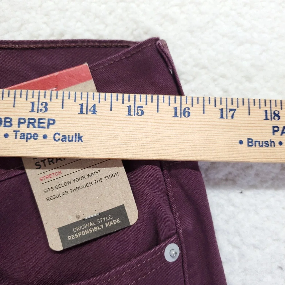 Levis 514 Straight Fit Mens 32x32 Purple Burgundy Stretch Twill Pants NWT